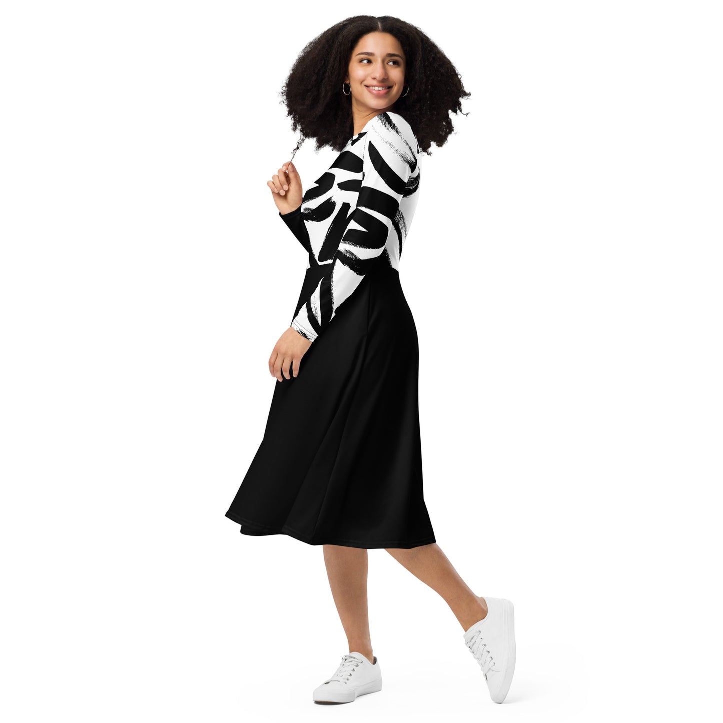 Black and White long sleeve midi dress